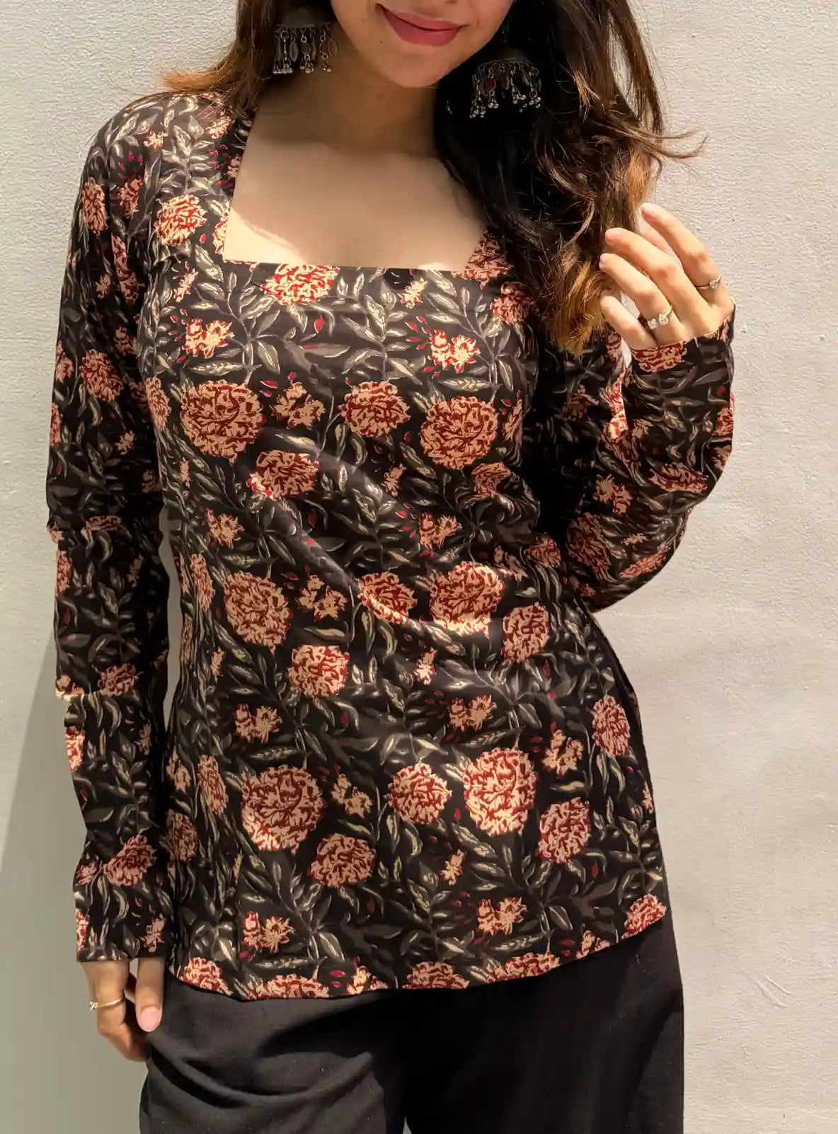 Ishara Square Neck Kurti