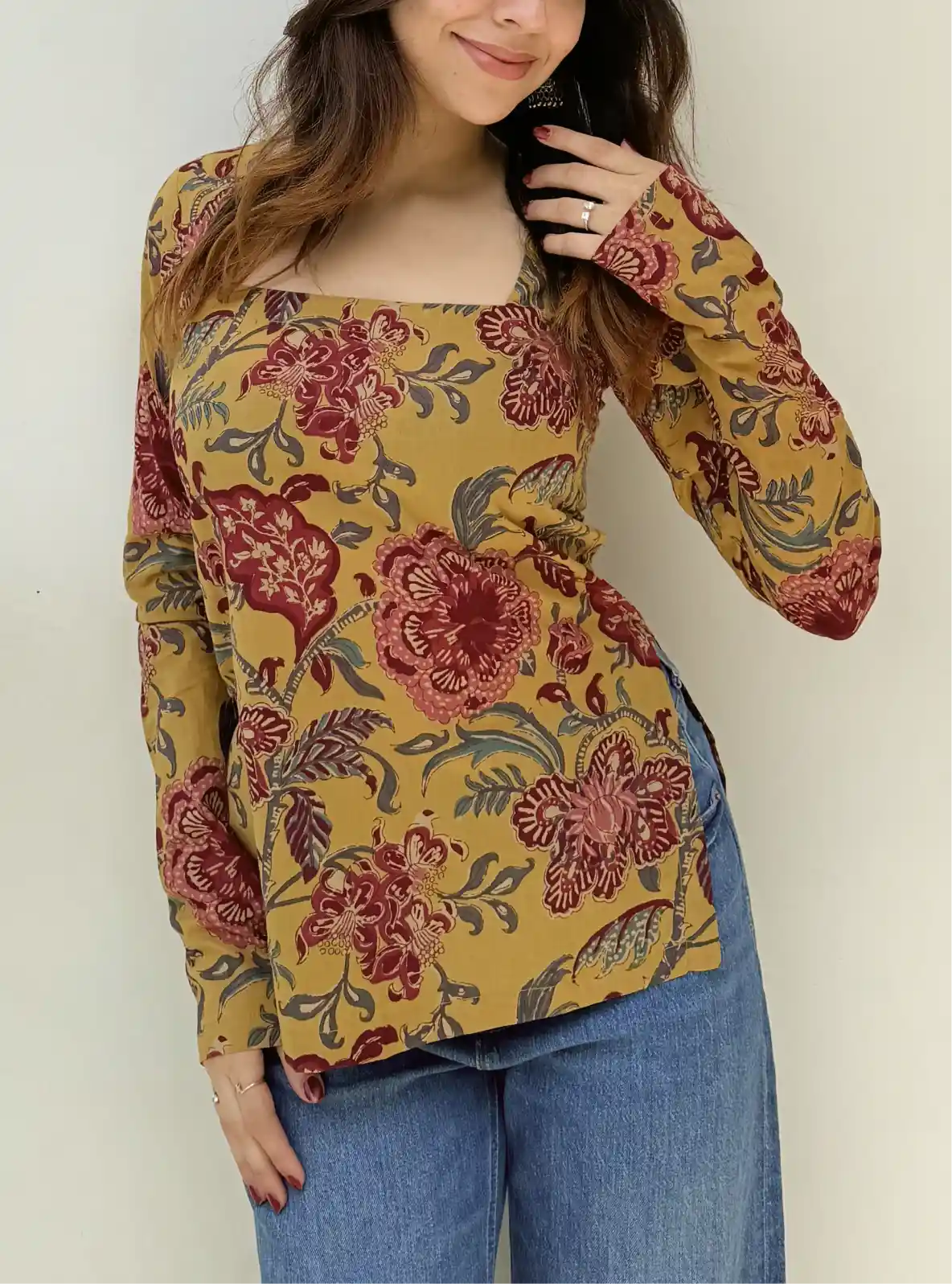 Mehraaz Square Neck Kurti