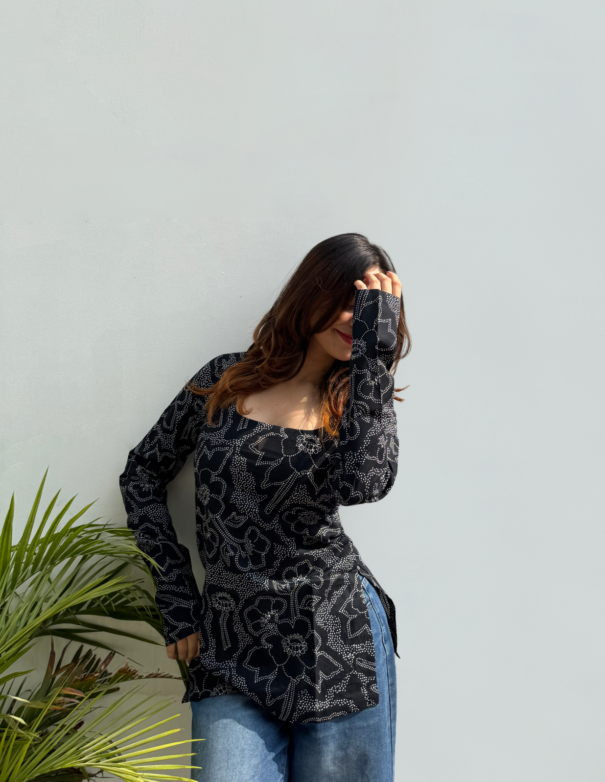 Sihayi Straight Sleeves Kurti by Evara