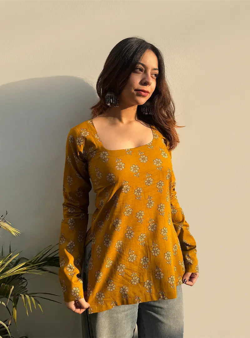 Agni Boat Neck Kurti by Evara