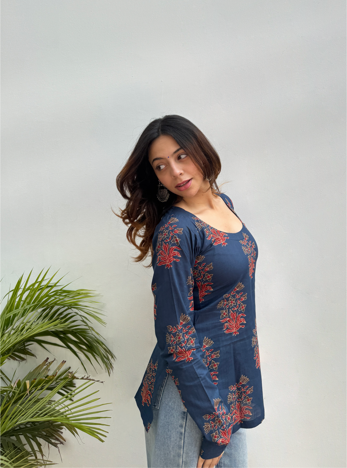 Afsana Straight Sleeves Kurti by Evara