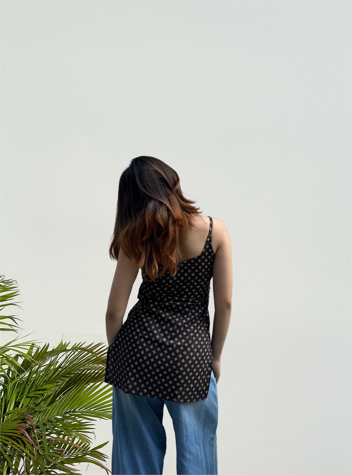 Raajsi Short Kurti by Evara