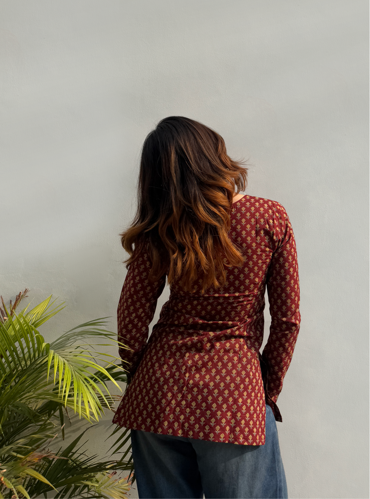 Ahsaas Straight Sleeves Kurti by Evara