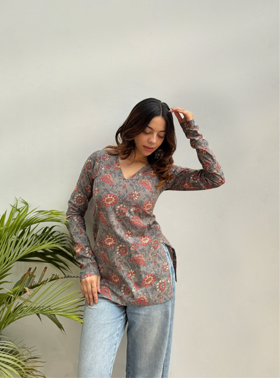 Tarana Straight Sleeves Kurti by Evara