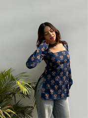 Zehnaseeb Square Neck Kurti by Evara