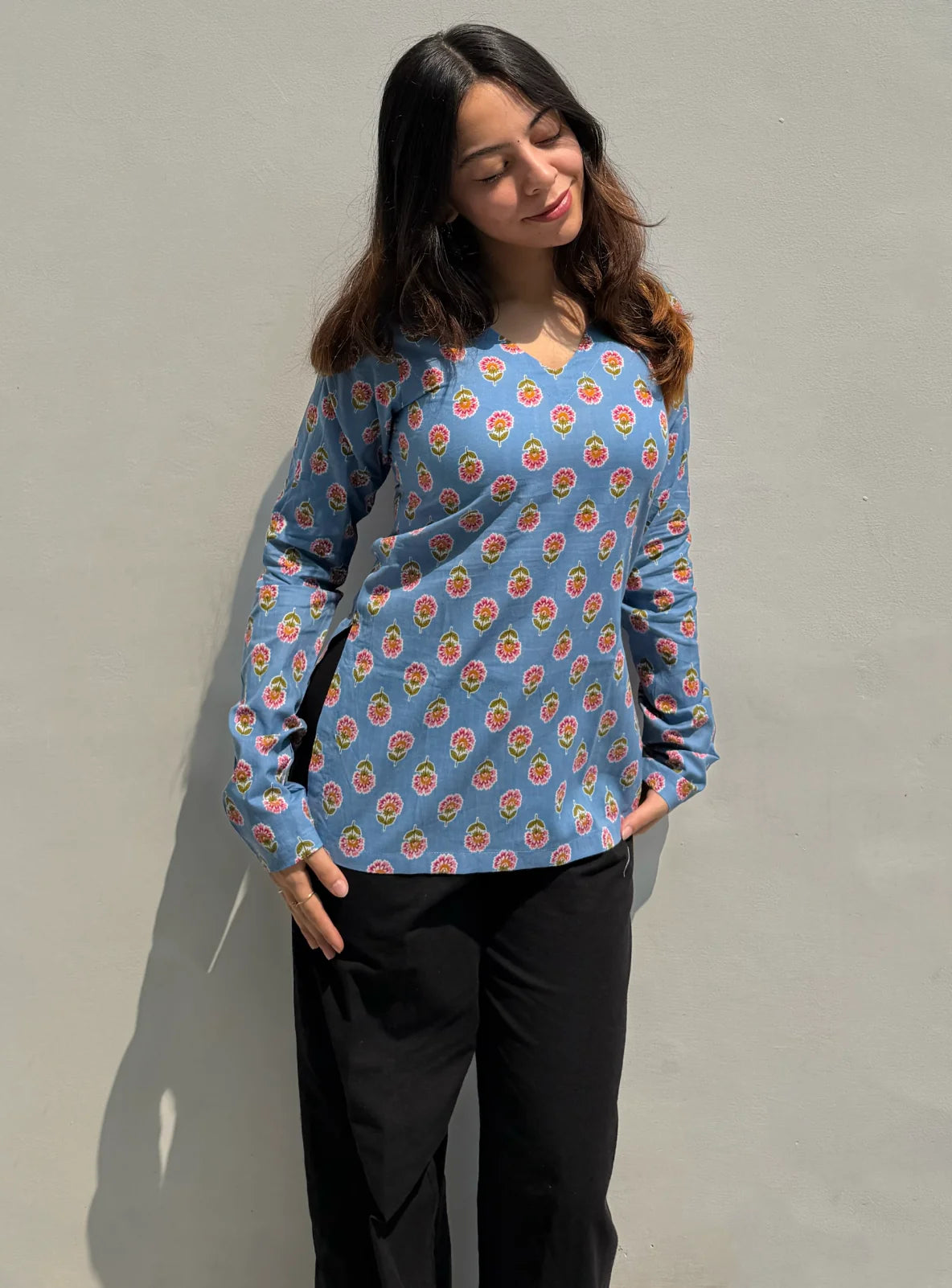 Savera Straight Sleeves Kurti