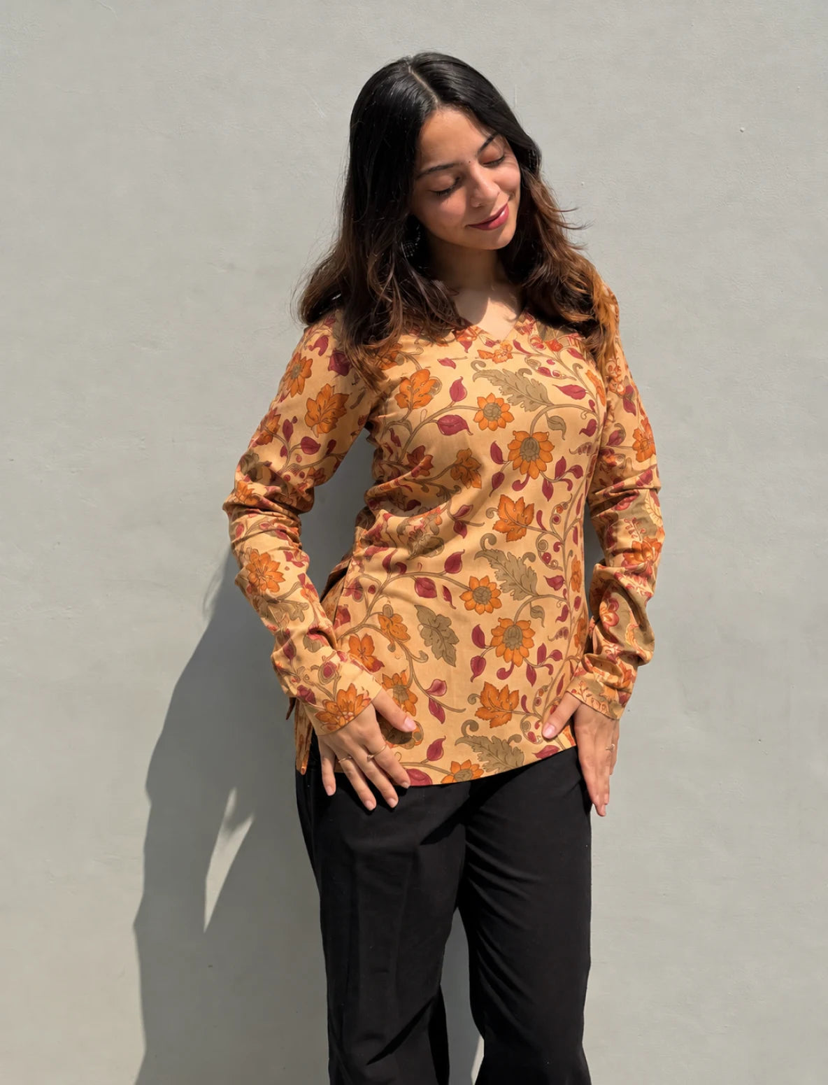 Tavneesh Straight Sleeves Kurti
