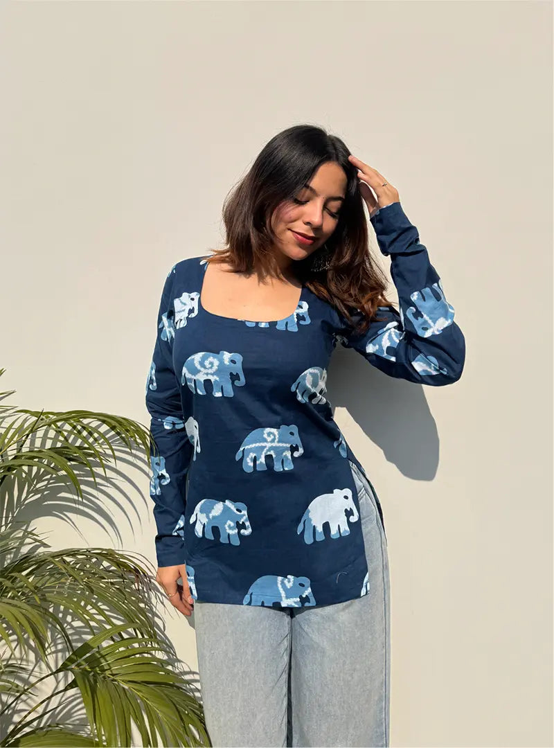 Arnika Boat Neck Kurti
