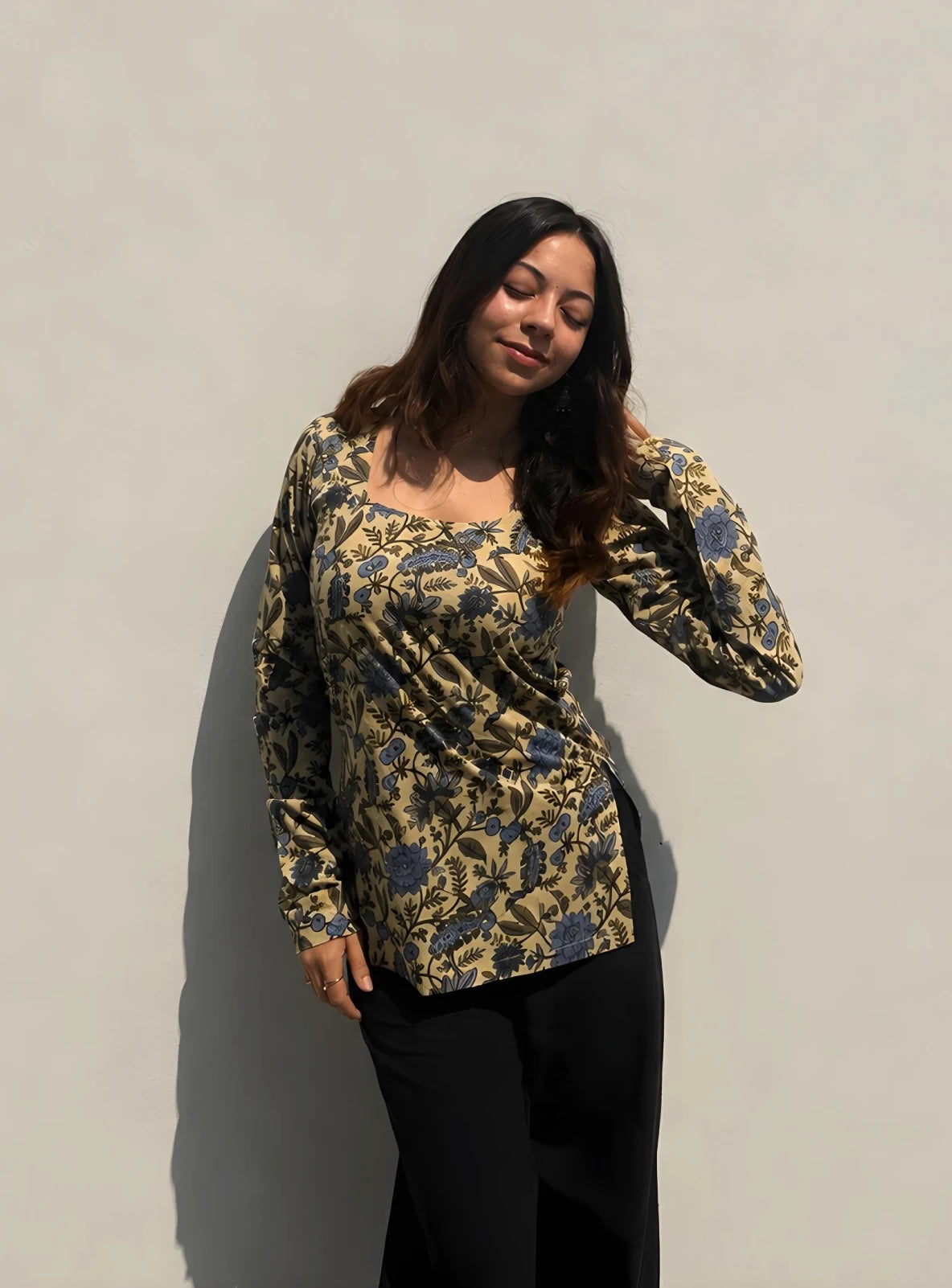 Ruhani Square Neck Kurti