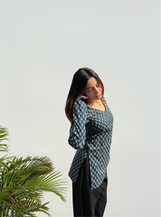 Neeli Nargis Straight Sleeves Kurti by Evara