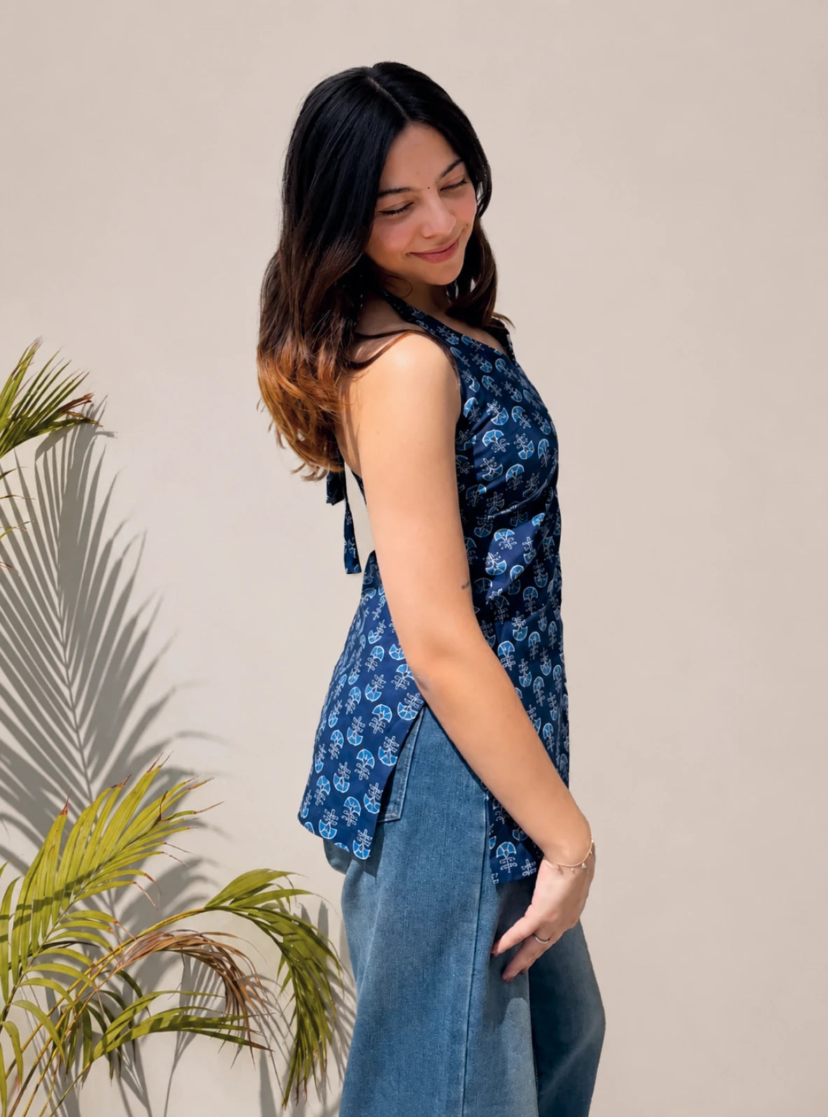 Aabroo Halter Neck Kurti