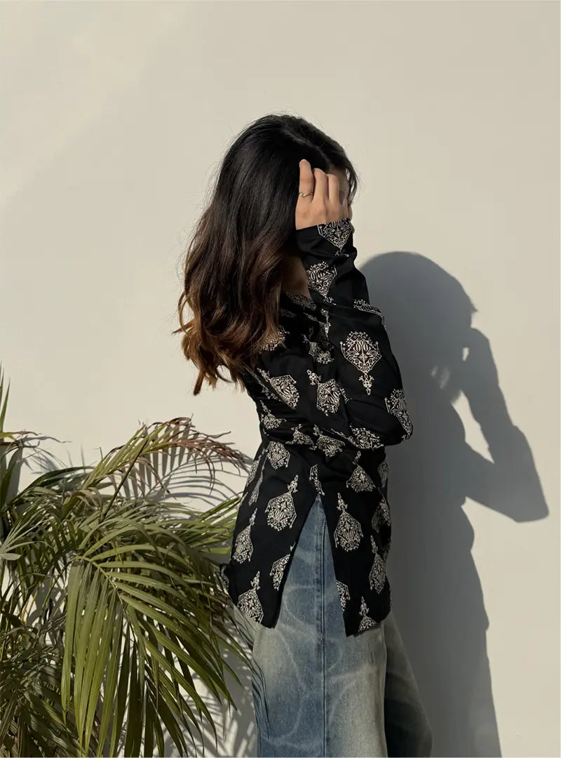 Khuda Straight Sleeves Kurti