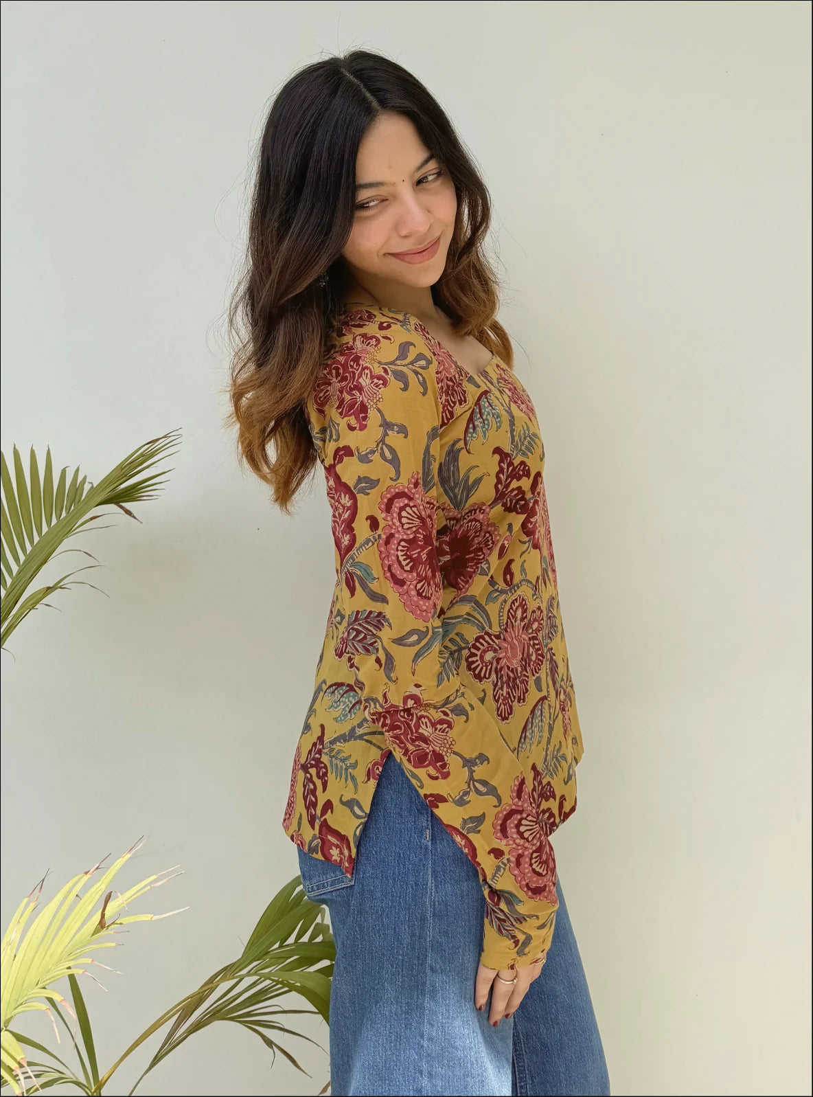 Mehraaz Square Neck Kurti