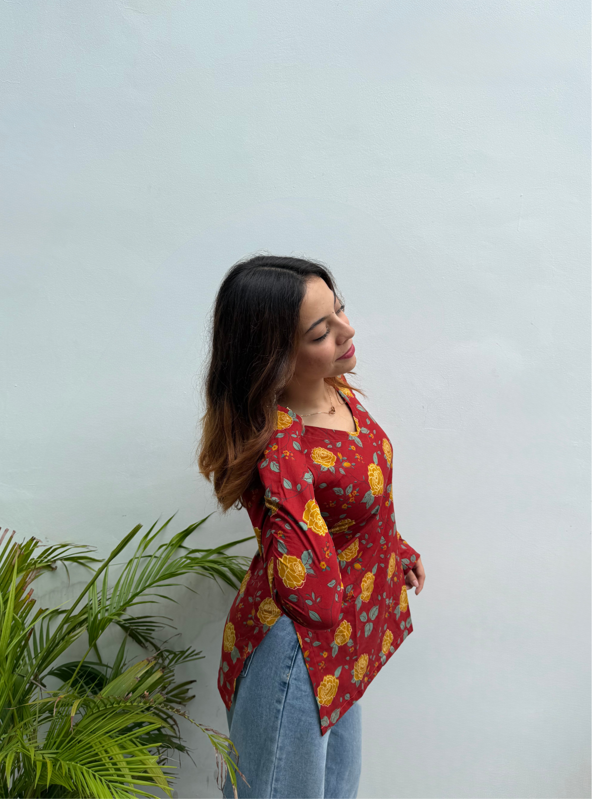 Saahira Straight Sleeves Kurti by Evara