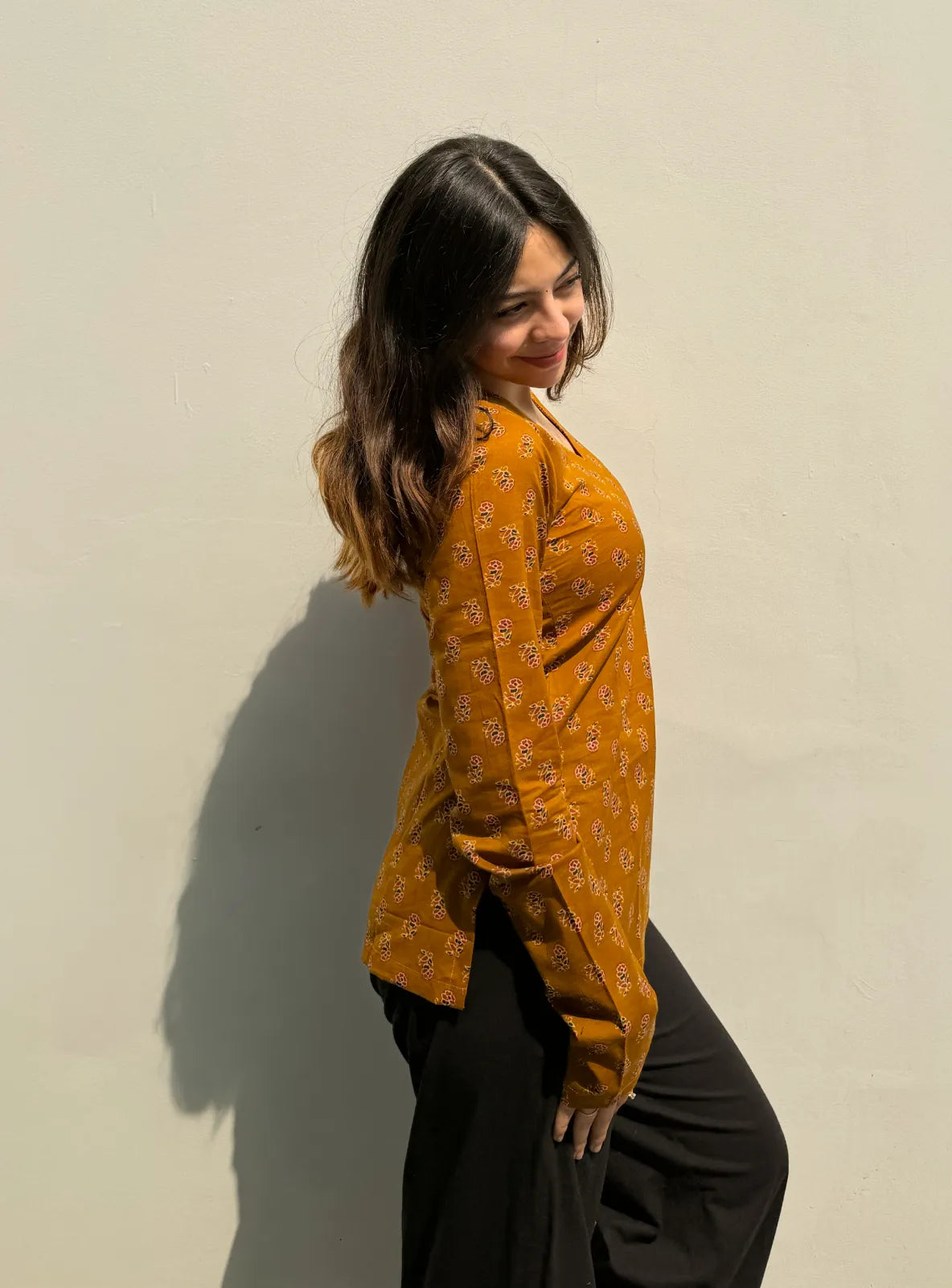 Nisaar Straight Sleeves Kurti