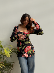 Kudrat Square Neck Kurti by Evara