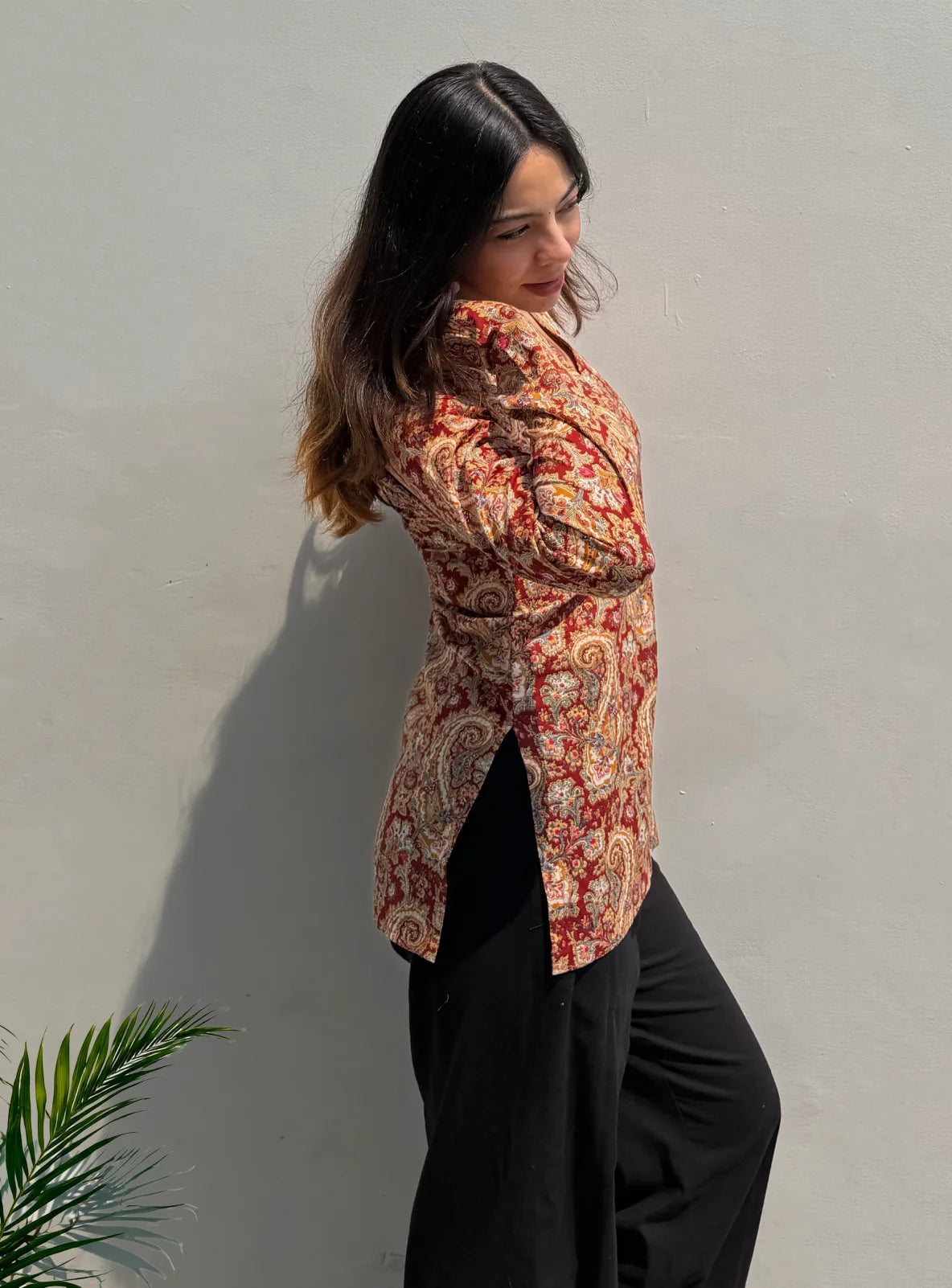 Phoolkari Straight Sleeves Kurti