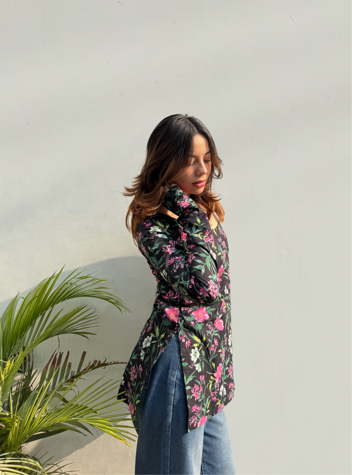 Raagini Straight Sleeves Kurti by Evara