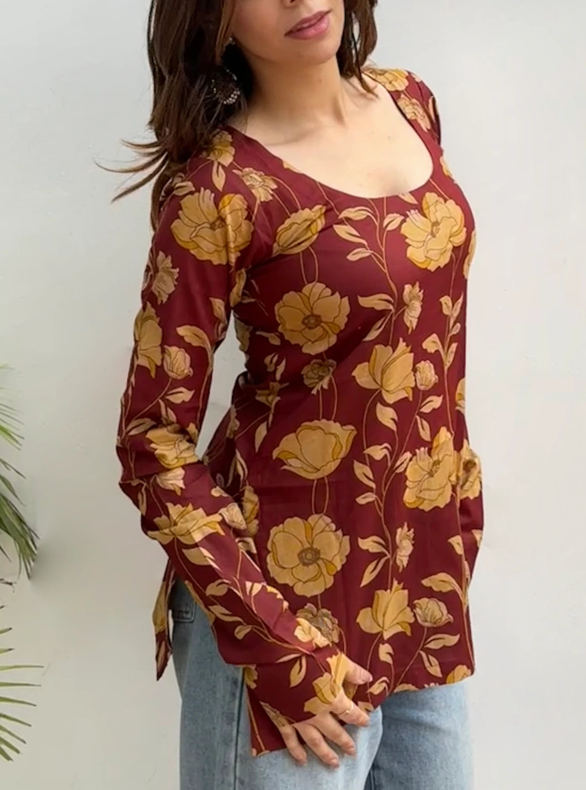 Noorangi Straight Sleeves Kurti by Evara