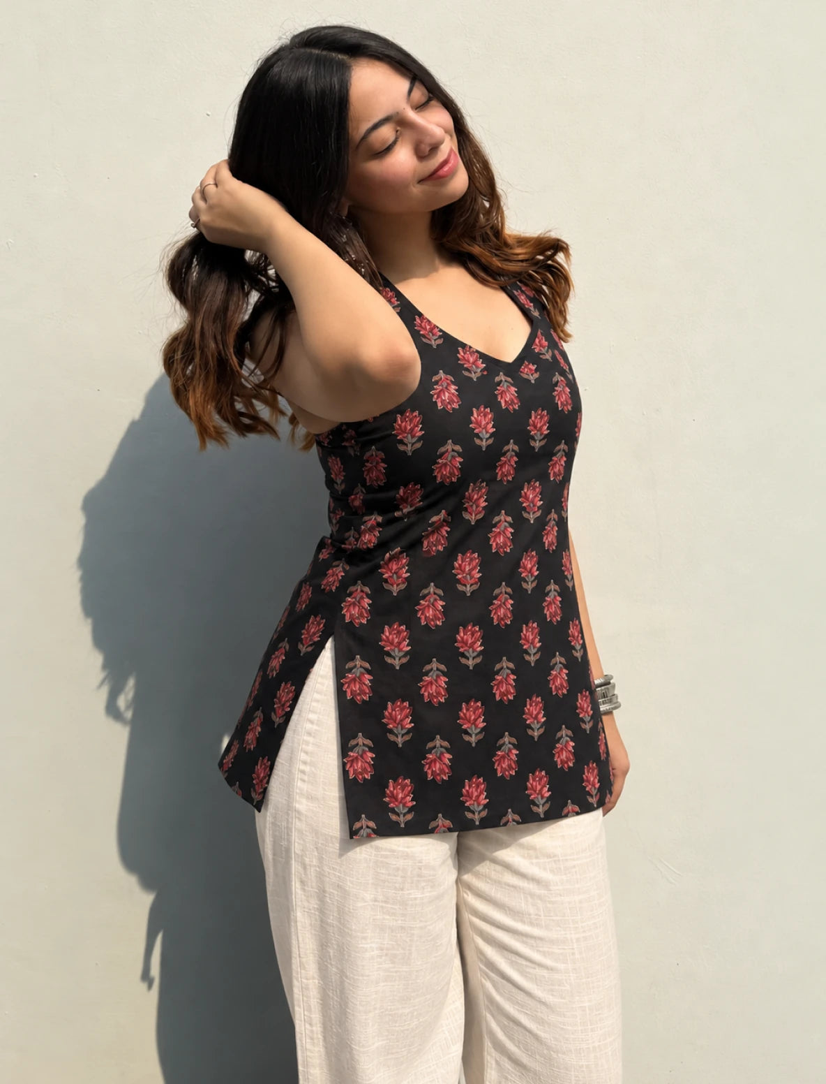 Bairiya Halter Neck Kurti