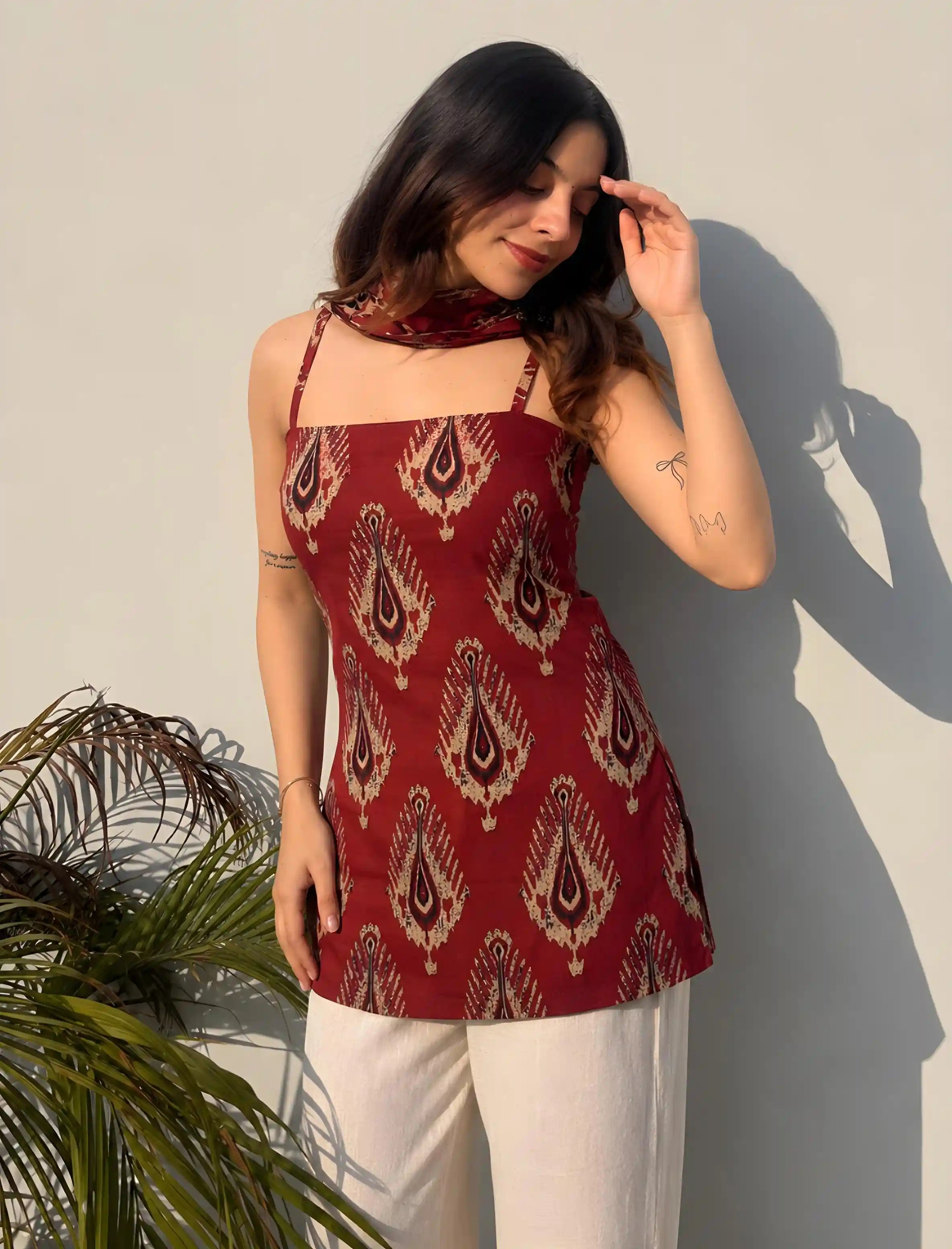 Kesar Y2K Kurti
