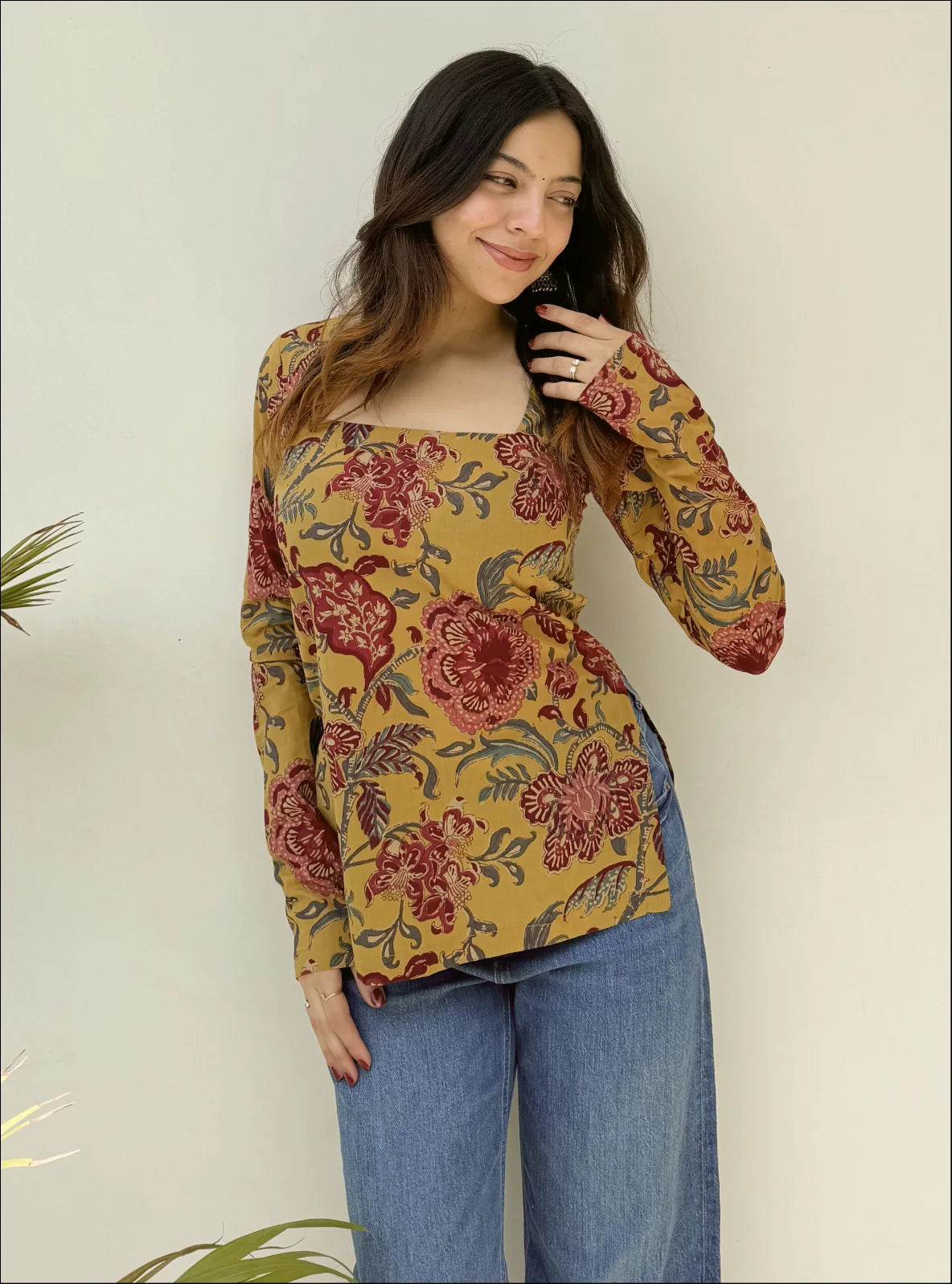 Mehraaz Square Neck Kurti