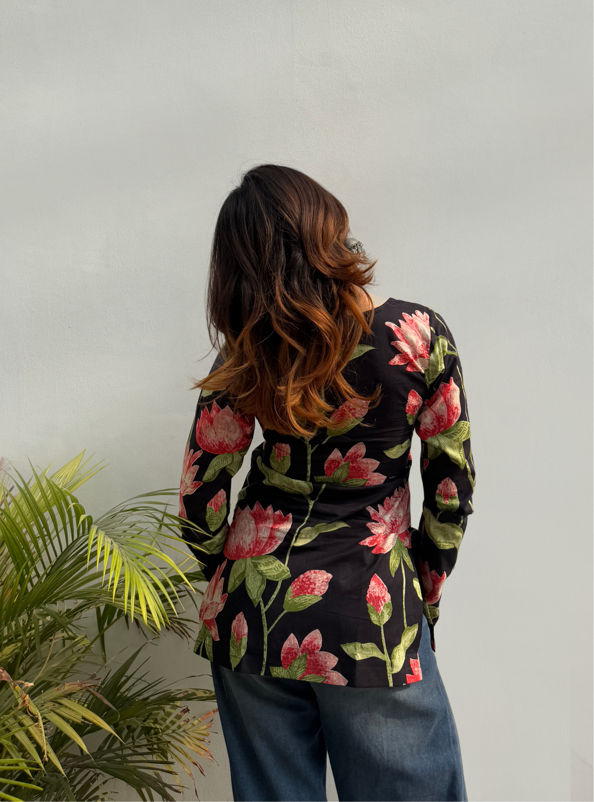 Kudrat Square Neck Kurti by Evara