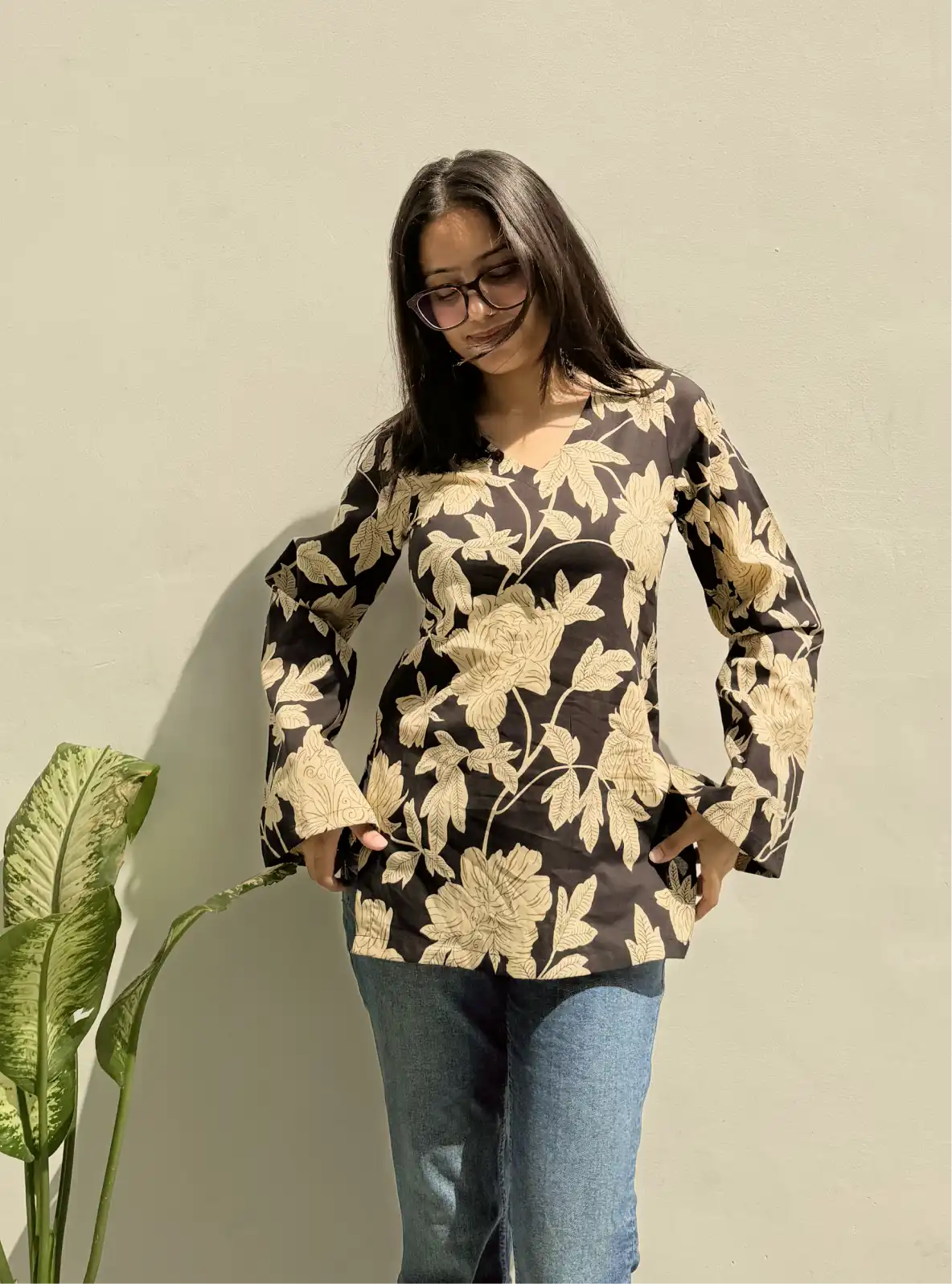 Kangna Bell Sleeves Kurti