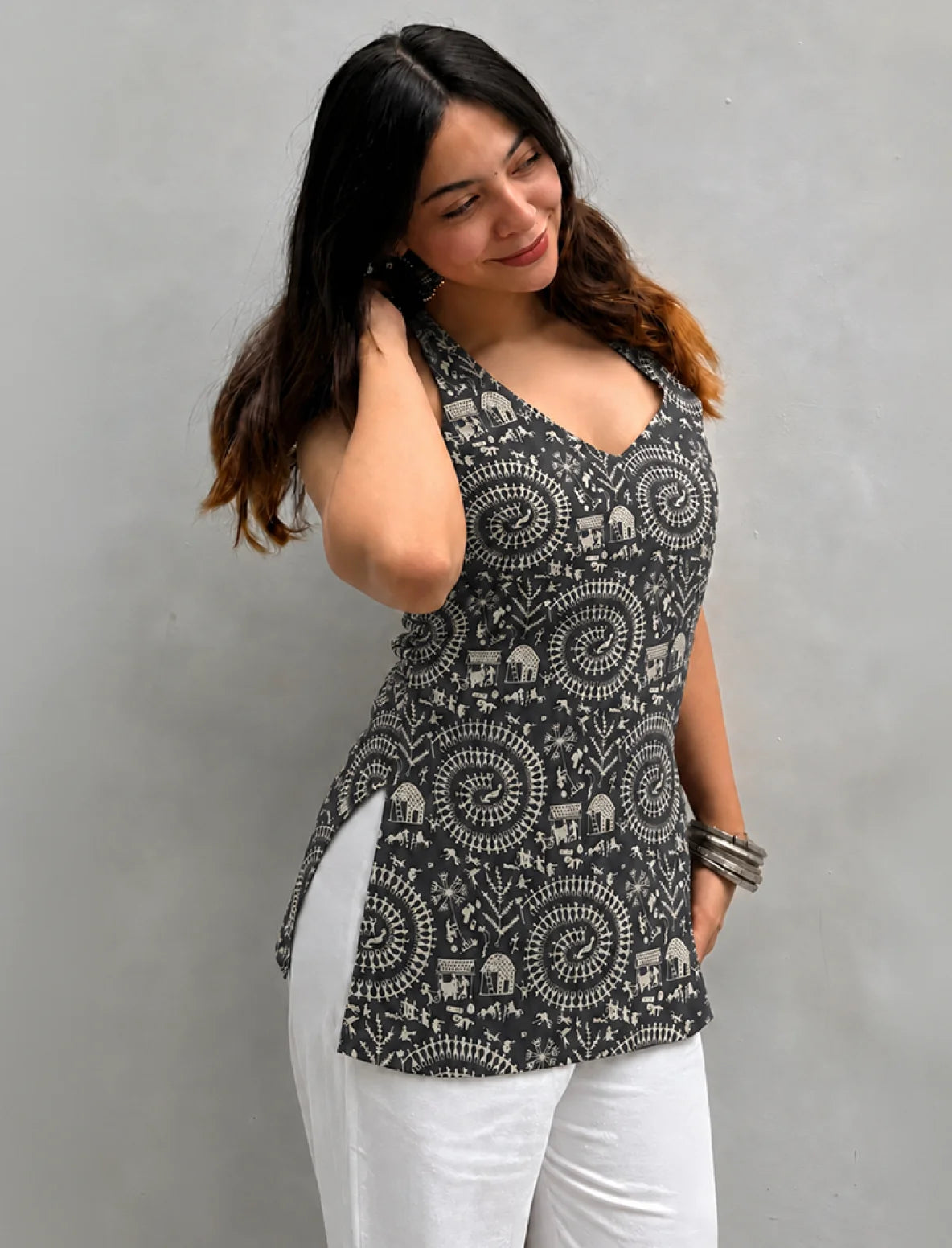 Ojasvi Halter Neck Kurti