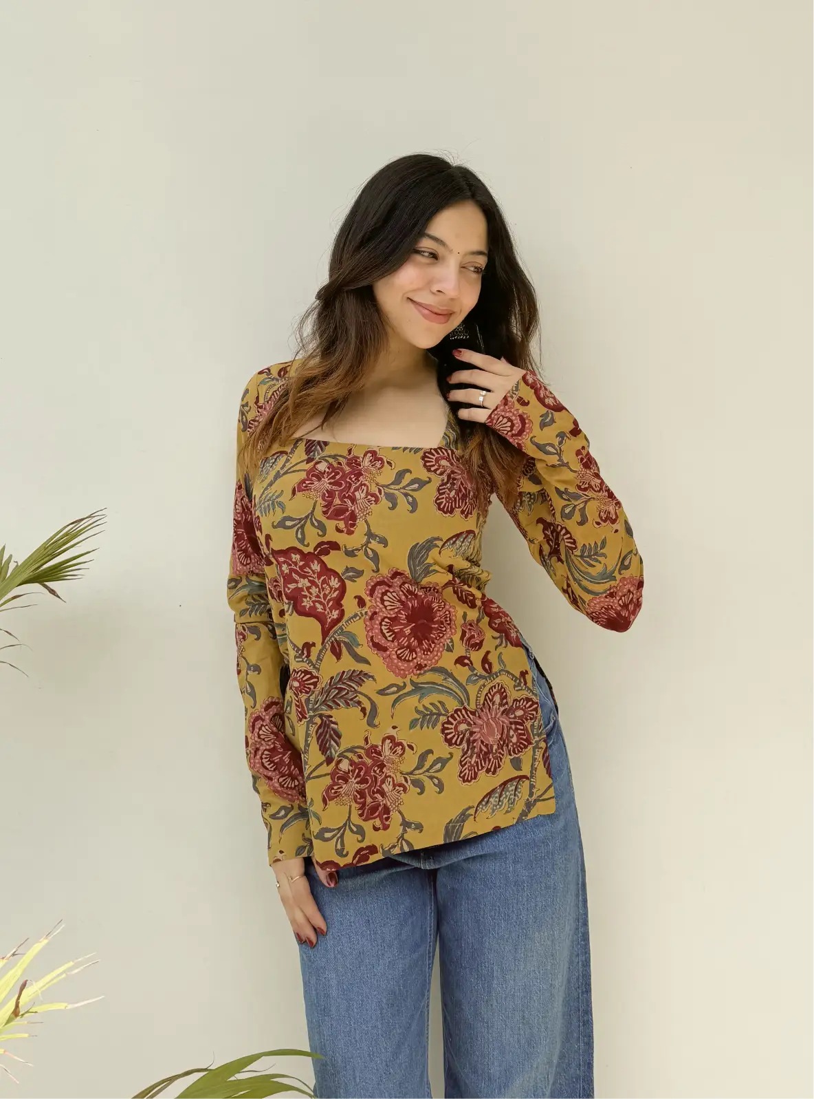 Mehraaz Square Neck Kurti