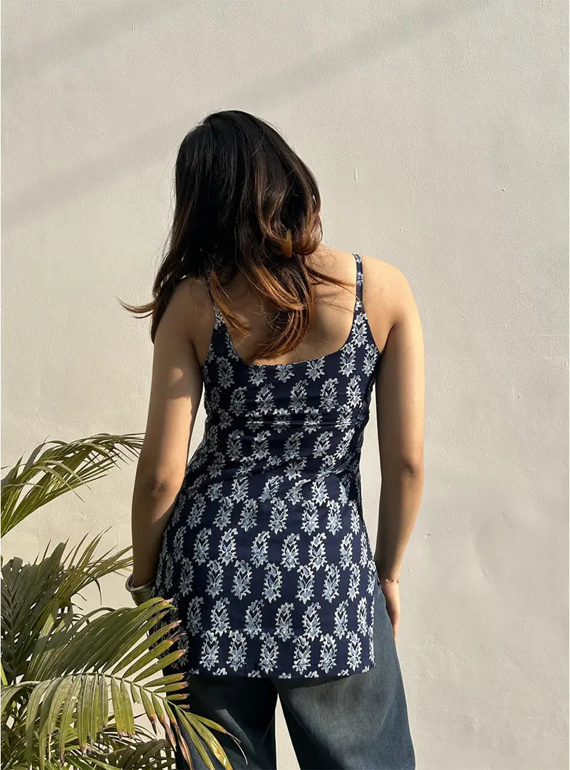 Sarika Short Sleeveless Kurti by Evara