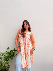Bandhan Nayra Kurti by Evara