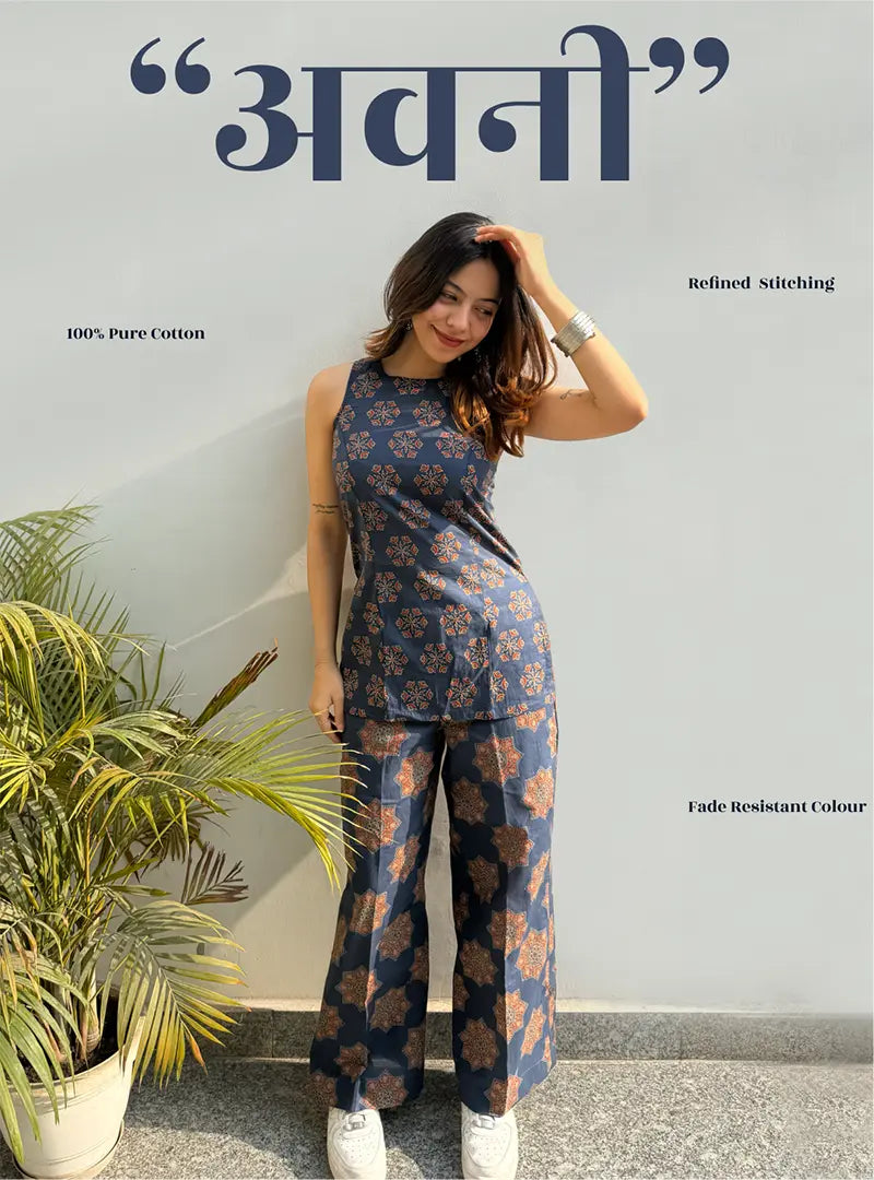 Avni Sleeveles Co-ord Set by Evara