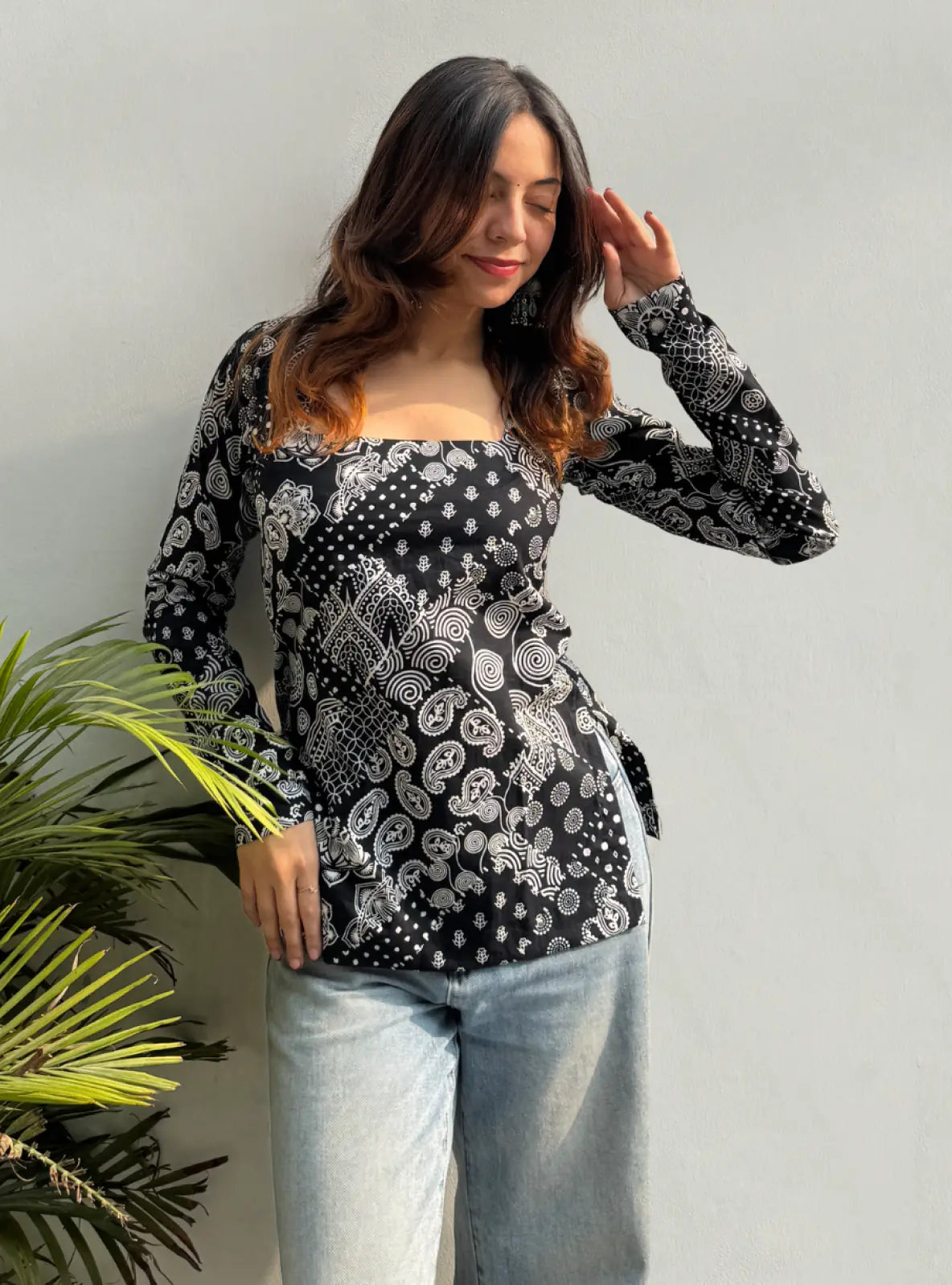 Dastaan Square Neck Kurti