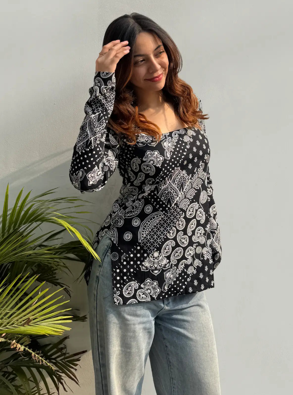 Dastaan Square Neck Kurti