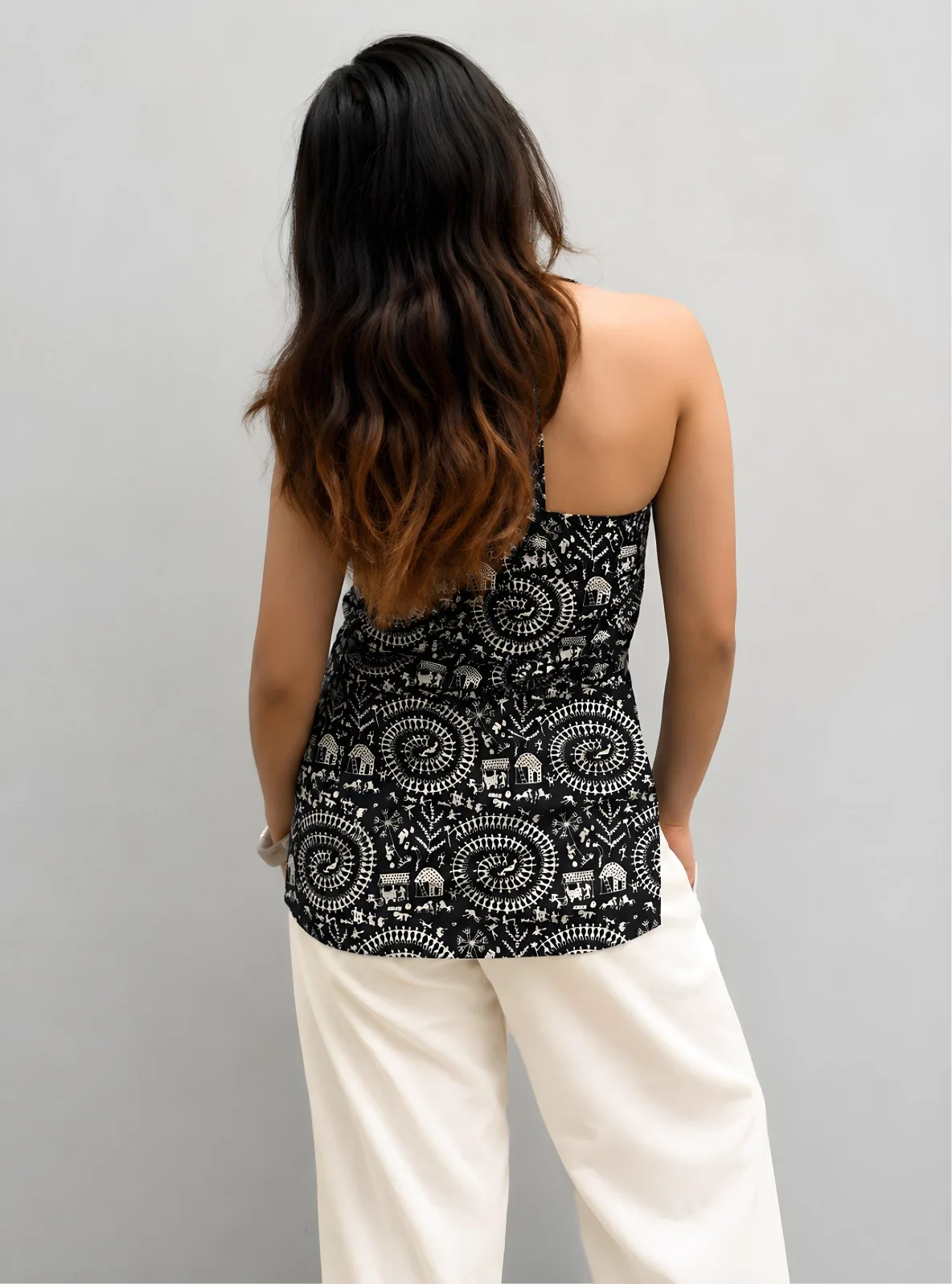 Ojasvi Halter Neck Kurti