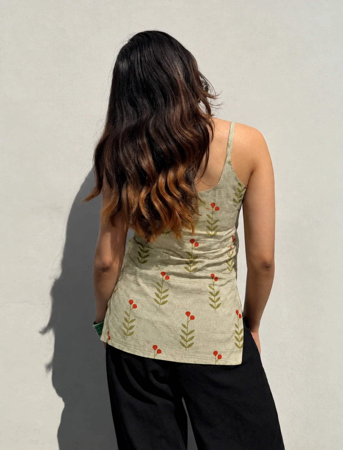 Kuhu Short Sleeveless Kurti