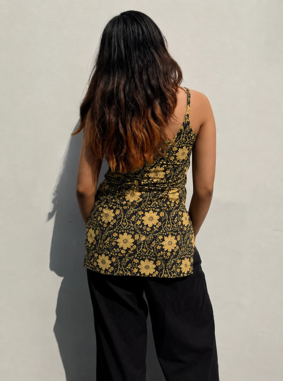 Tanvi Short Sleeveless Kurti