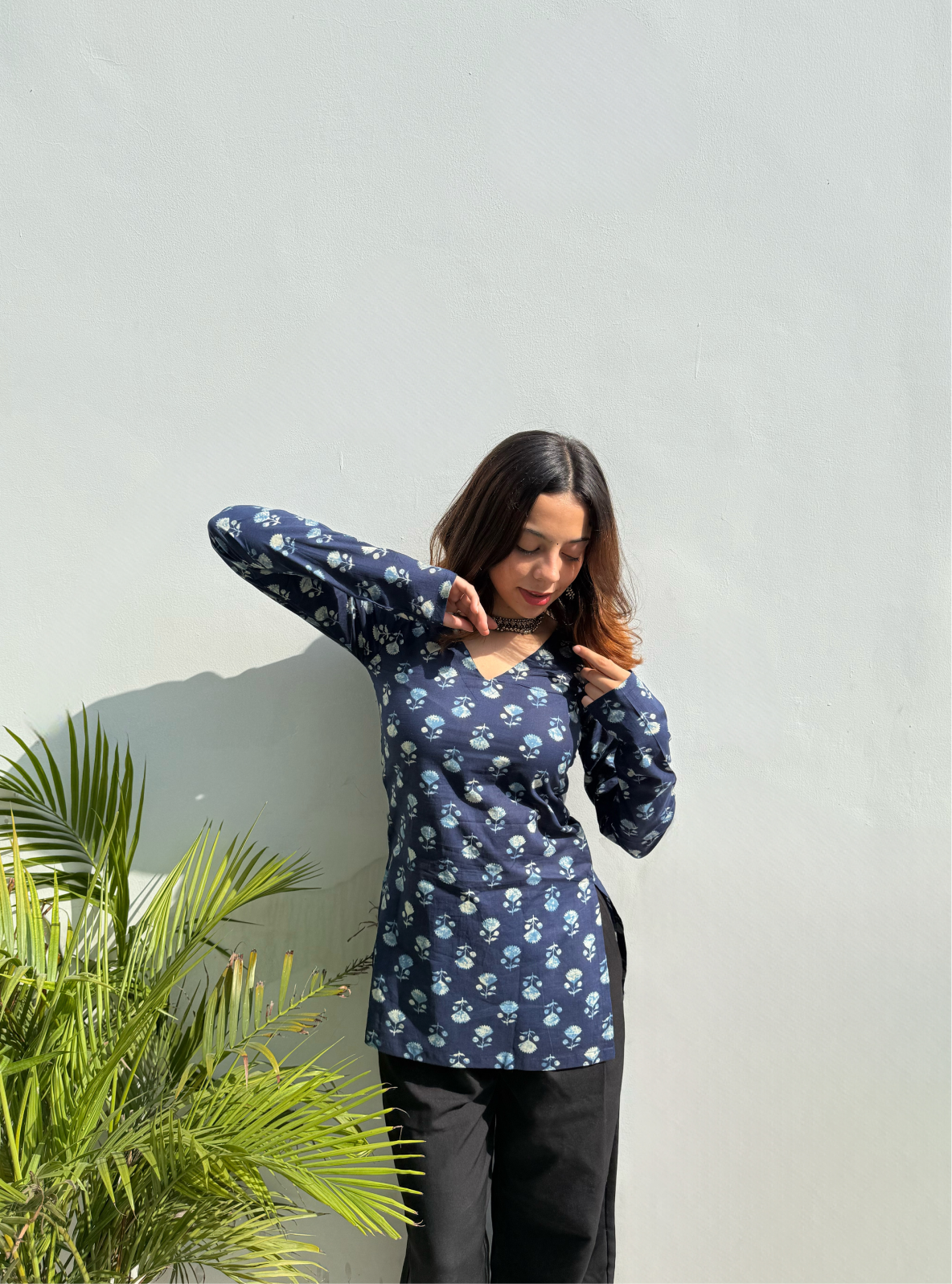 Baadal Begum Straight Sleeves Kurti by Evara