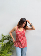 Phooljhadi Short Kurti by Evara